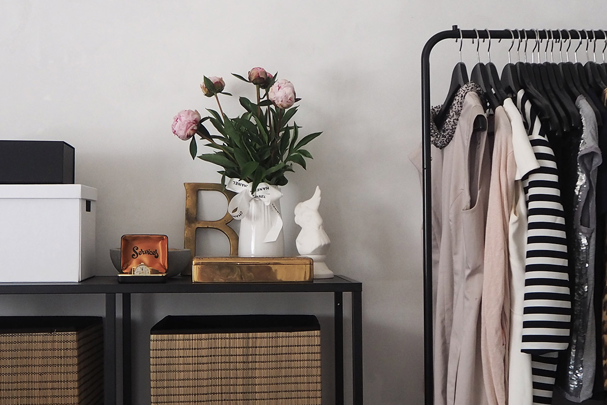 Five simple wardrobe tips to help your morning routine